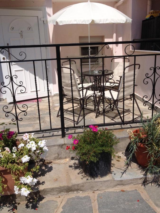 Celene Apartment Kavála ภายนอก รูปภาพ