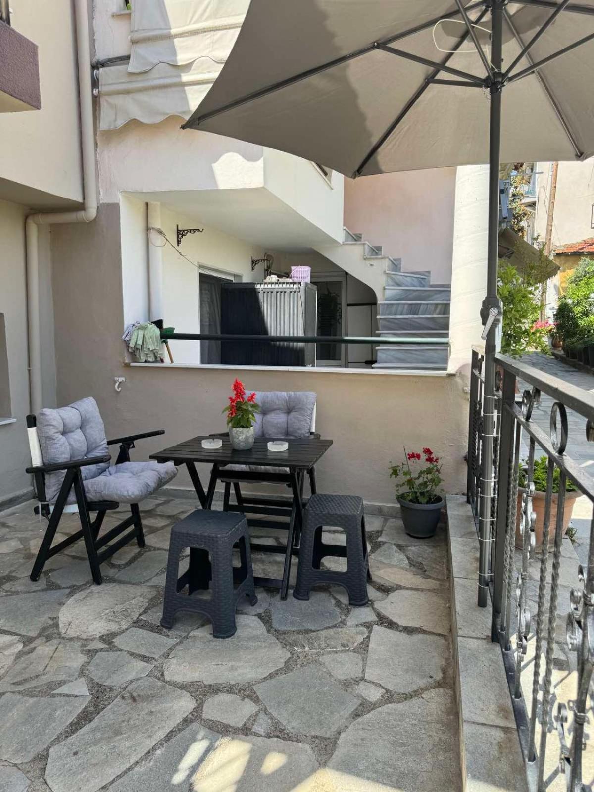 Celene Apartment Kavála ภายนอก รูปภาพ